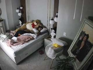 voyeurcam-casa-salsa-bedroom-10