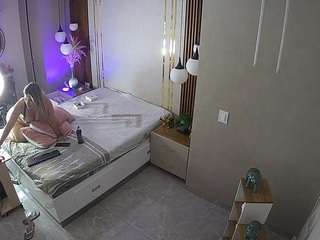 voyeurcam-casa-salsa-bedroom-10