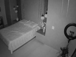 voyeurcam-casa-salsa-bedroom-10