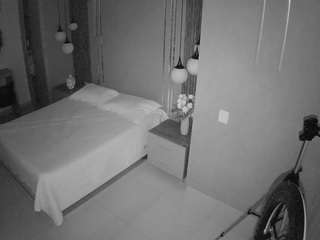 voyeurcam-casa-salsa-bedroom-10