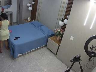 voyeurcam-casa-salsa-bedroom-10