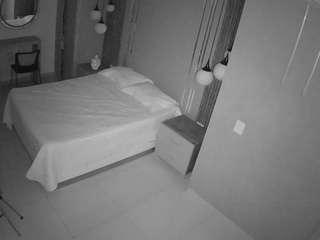 voyeurcam-casa-salsa-bedroom-10