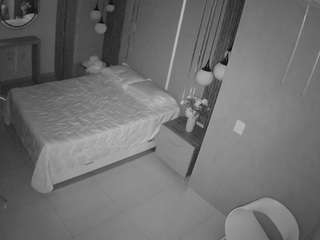 voyeurcam-casa-salsa-bedroom-10