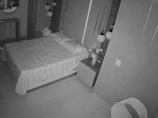 voyeurcam-casa-salsa-bedroom-10