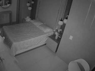 voyeurcam-casa-salsa-bedroom-10