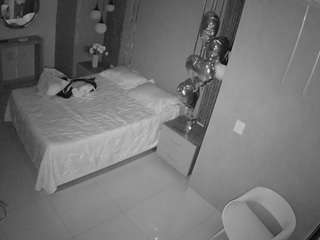 voyeurcam-casa-salsa-bedroom-10