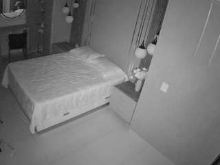voyeurcam-casa-salsa-bedroom-10