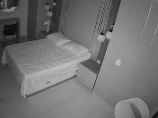 voyeurcam-casa-salsa-bedroom-10