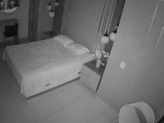 voyeurcam-casa-salsa-bedroom-10