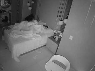 voyeurcam-casa-salsa-bedroom-10 live cam profile