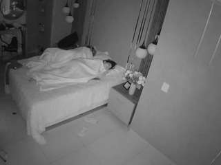 voyeurcam-casa-salsa-bedroom-10