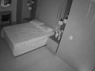 voyeurcam-casa-salsa-bedroom-10