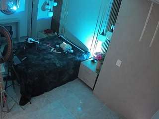 voyeurcam-casa-salsa-bedroom-10
