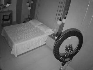 voyeurcam-casa-salsa-bedroom-10