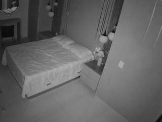 voyeurcam-casa-salsa-bedroom-10