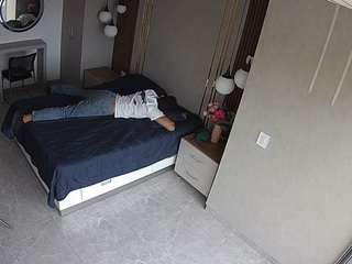 voyeurcam-casa-salsa-bedroom-10
