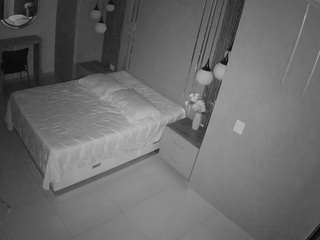 voyeurcam-casa-salsa-bedroom-10