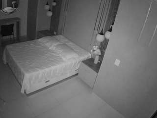 voyeurcam-casa-salsa-bedroom-10