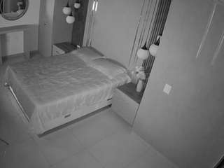 voyeurcam-casa-salsa-bedroom-10