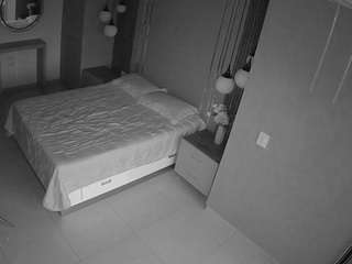 voyeurcam-casa-salsa-bedroom-10
