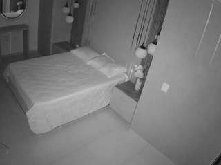 voyeurcam-casa-salsa-bedroom-10