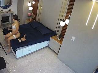 voyeurcam-casa-salsa-bedroom-10