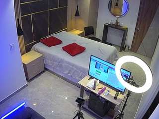 camsoda voyeurcam-casa-salsa-bedroom-11