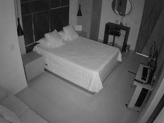 voyeurcam-casa-salsa-bedroom-11