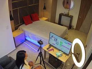 camsoda voyeurcam-casa-salsa-bedroom-11