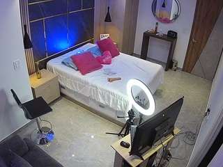 camsoda voyeurcam-casa-salsa-bedroom-11