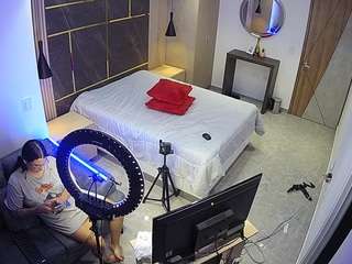 camsoda voyeurcam-casa-salsa-bedroom-11