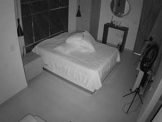 Stripper Bed camsoda voyeurcam-casa-salsa-bedroom-11