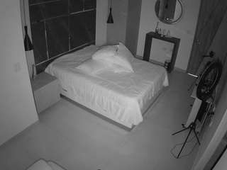 Milf Room camsoda voyeurcam-casa-salsa-bedroom-11