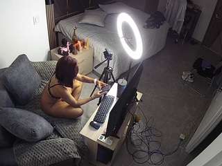 voyeurcam-casa-salsa-bedroom-11
