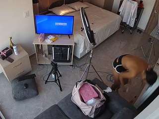 voyeurcam-casa-salsa-bedroom-11