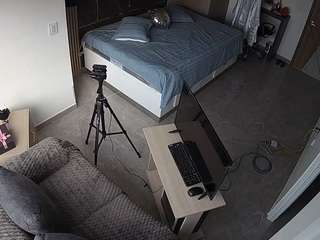 voyeurcam-casa-salsa-bedroom-11