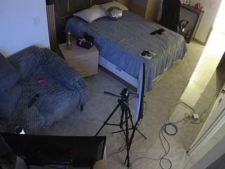 voyeurcam-casa-salsa-bedroom-11
