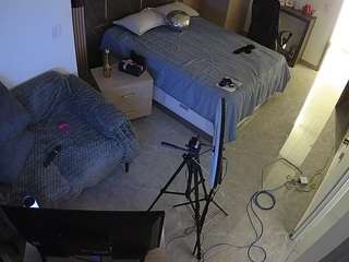 voyeurcam-casa-salsa-bedroom-11