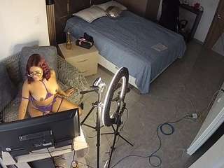 voyeurcam-casa-salsa-bedroom-11