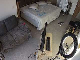 voyeurcam-casa-salsa-bedroom-11