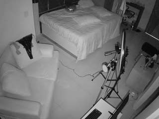 voyeurcam-casa-salsa-bedroom-11
