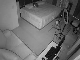 voyeurcam-casa-salsa-bedroom-11