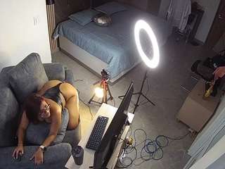 voyeurcam-casa-salsa-bedroom-11