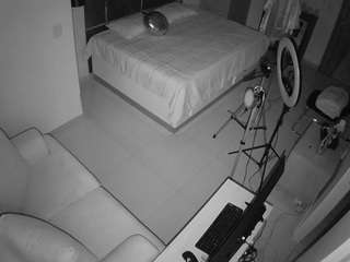 voyeurcam-casa-salsa-bedroom-11