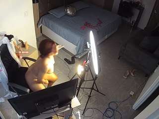 voyeurcam-casa-salsa-bedroom-11