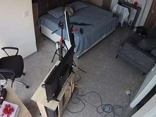 voyeurcam-casa-salsa-bedroom-11