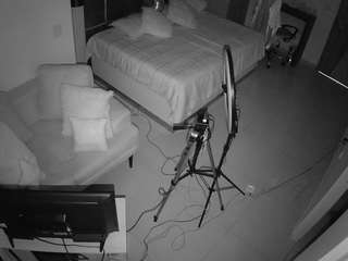 voyeurcam-casa-salsa-bedroom-11