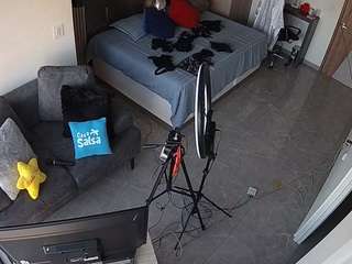 voyeurcam-casa-salsa-bedroom-11