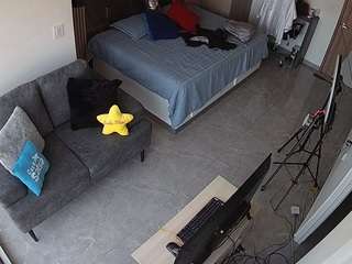 voyeurcam-casa-salsa-bedroom-11