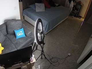 voyeurcam-casa-salsa-bedroom-11